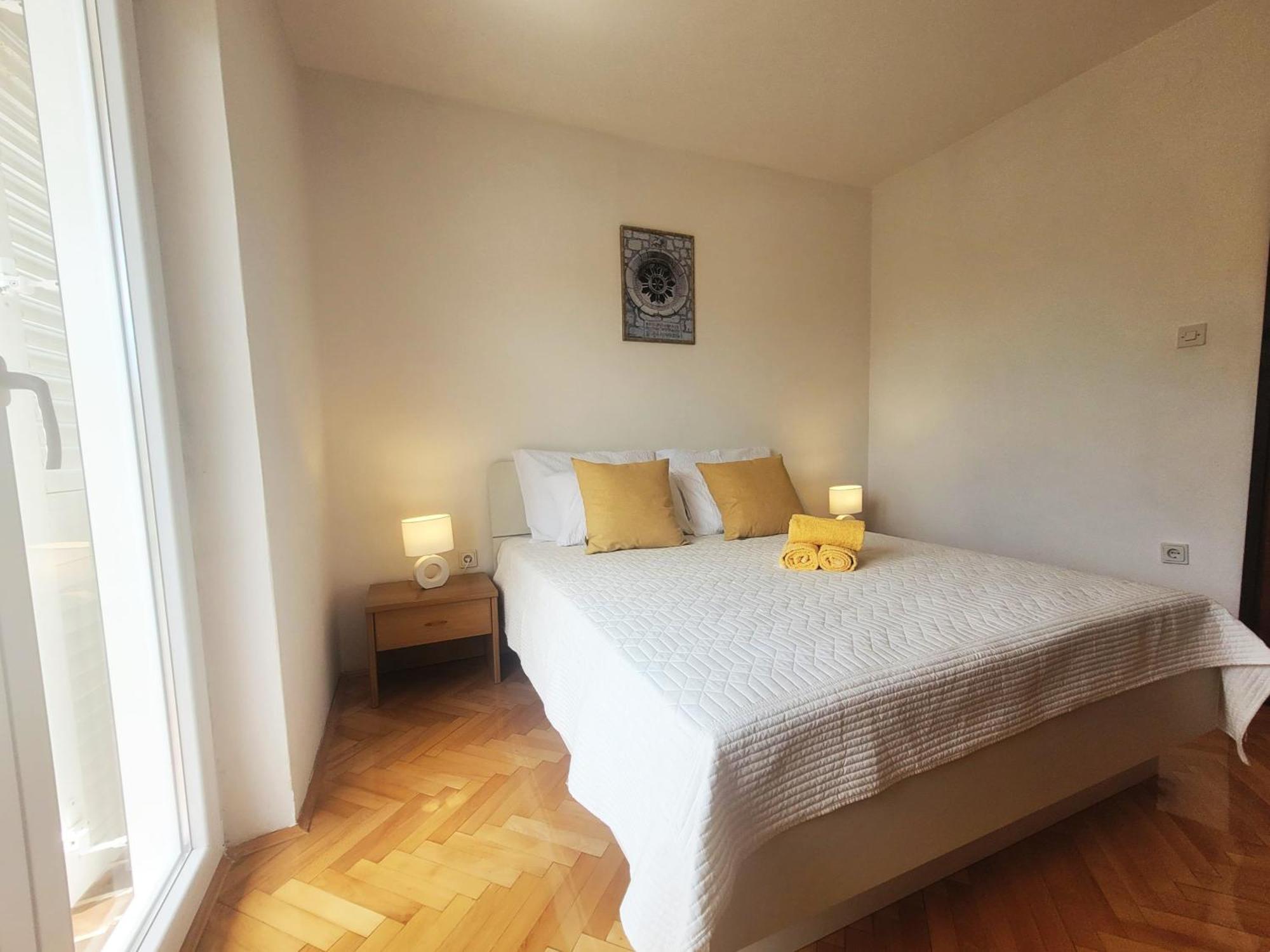 Apartments Blazevic Omisalj ภายนอก รูปภาพ