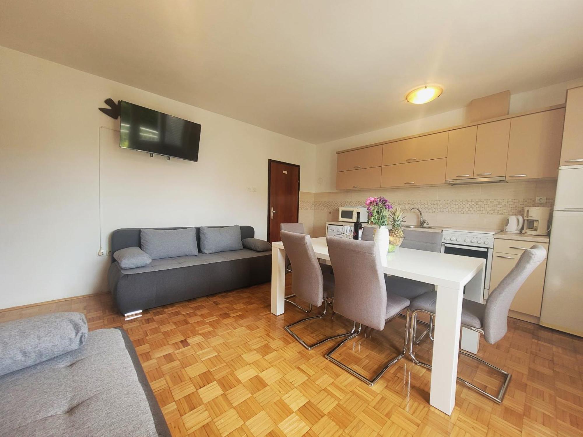 Apartments Blazevic Omisalj ภายนอก รูปภาพ